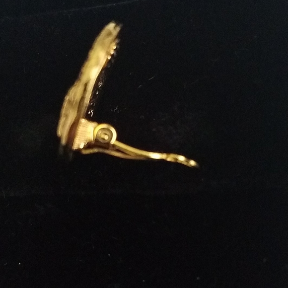 Chanel single earring - Picture 4 of 7